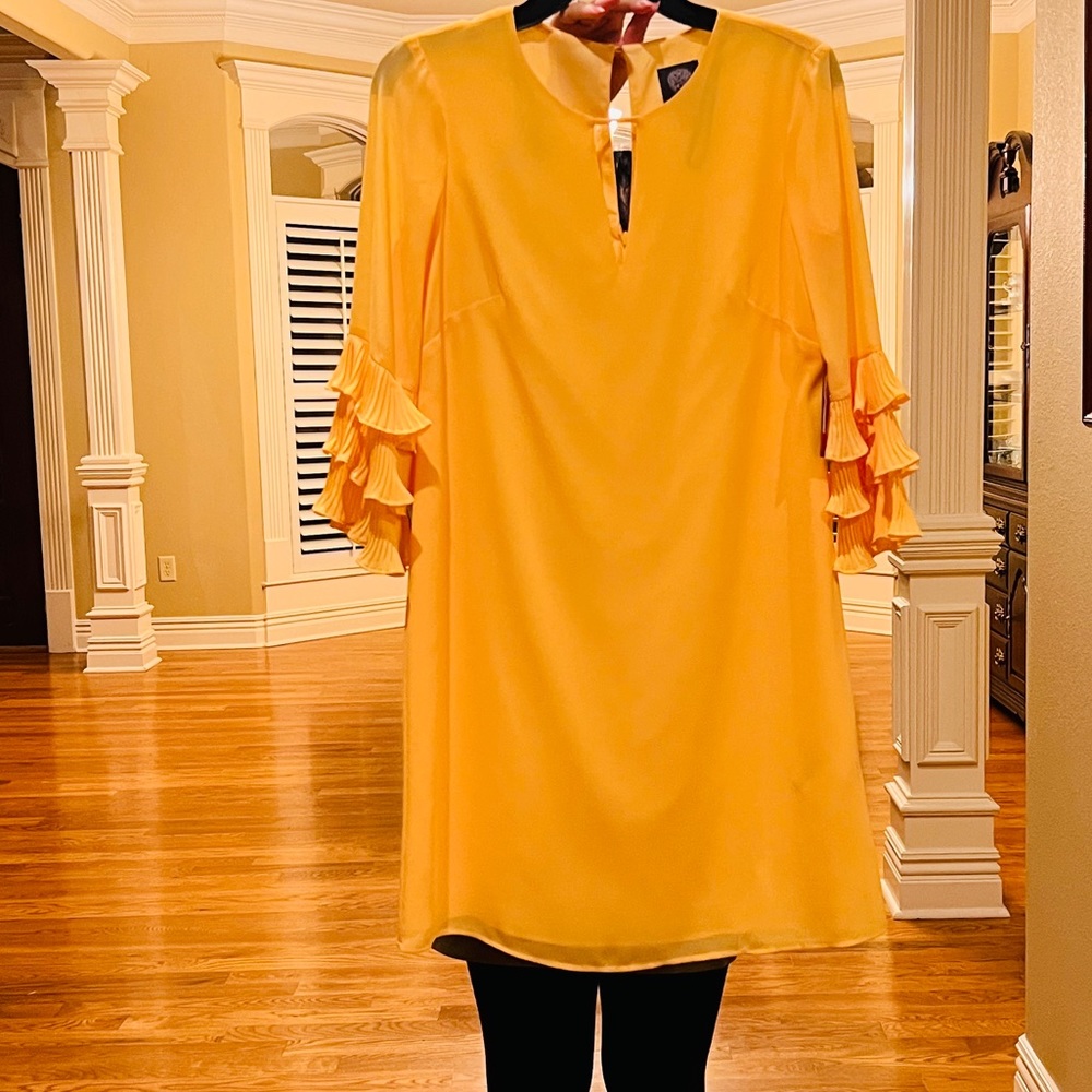 3/4 Flutter Sleeve Split V-Neck Rumple Shift Dress, chiffon, straight fitting.